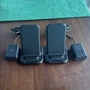 Ubiolabs - Pair of Black Wireless Charging Stands with USB Adapters
